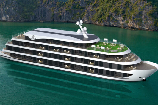 VIJETNAM I KRSTARENJE ZALJEVOM HALONG BAY LUKSUZNIM BRODOM VENUS CRUISE